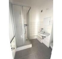 Singleapartment zum verlieben! Dusche + Aufzug + Balkon - Schöneck/Vogtland