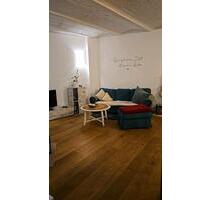 Schöne sanierte 1-Zimmer-Wohnung mit Terrasse in eigenständigem H - Wiesbaden Nordost