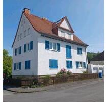 Zweifamilienhaus - gehobener gepflegter Ausbau - Spangenberg