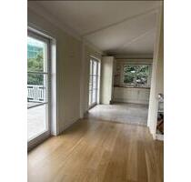 Luxus Penthouse in Bestlage - 2.900,00 EUR Kaltmiete, in Königstein im Taunus (PLZ: 61462)