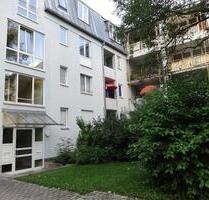 Charmantes Single-Nest mit sonnigem Balkon am Stadtpark - München Bogenhausen