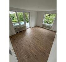 Sanierte 3-Zimmer-Wohnung mit Balkon & Stellplatz – Lebenstedt - Salzgitter
