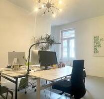 Schöner Arbeitsplatz in 4er Bürogemeinscahft im Nordend - Frankfurt am Main Ostend