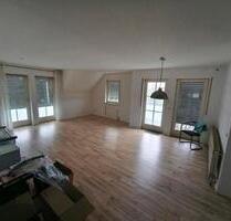 * Rockenberg - Oppershofen * - 104 qm OG-Wohnung zu vermieten