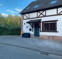 Wohnung Erstbezug-Doppelhaushälfte-HouseApartment for Rent - Steinwenden