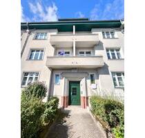 Teilmöblierte Wohnung mit Einbauküche + Balkon - Berlin Treptow-Köpenick