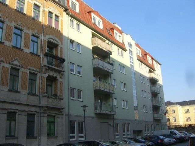 Schön geschnittene Wohnung in ruhiger Lage - Dresden