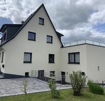 Moderne 3-ZKB EG Balkon Garten Fußbodenheizung & Glasfaser – Neubau 2023 - Bad Hersfeld