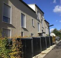 Ihr neues Zuhause in Mosbach! Schicke, renovierte 2-Zimmer-Wohnung mit Terrasse!