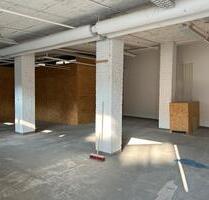 Lagerhalle 105 m2 in Nähe von Beusselstrasse - Berlin Charlottenburg-Wilmersdorf