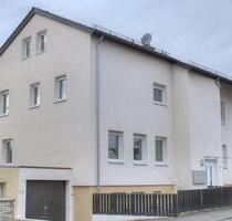 SCHÖNE WOHNUNG IN GUTER LAGE VON BÖCKINGEN MIT EINBAUKÜCHE, GRILLPLATZ UND STELLPLATZ - Heilbronn