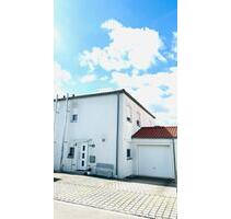 Sonnige Doppelhaushälfte Ingolstadt Gerolfing