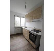 Zweckmäßige 3-Zimmer-Wohnung mit Einbauküche - Lunzenau