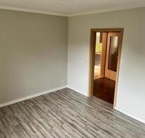 Helle 2-Raum-Wohnung mit Einbauküche in Lunzenau OT Berthelsdorf!