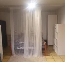 Beschreibung lesen! 30m Souterrain-Zimmer mit Bad - Neubiberg