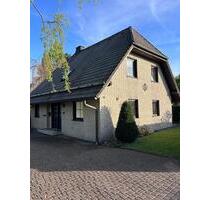 Ihr neues Zuhause in Korbach: Frisch saniertes Einfamilienhaus in Top-Lage!