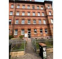 2 Zimmer Dachgeschoss Wohnung - 135.000,00 EUR Kaufpreis, ca.  47,00 m² in Erfurt (PLZ: 99086) Johannesplatz