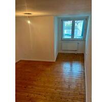 Wohnung 110m2 3 Zimmer - 980,00 EUR Kaltmiete, ca.  110,00 m² in Balingen (PLZ: 72336)