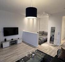 *Frisch sanierte 1-Zimmer-Wohnung in Kudamm Nähe zu vermieten* - Berlin Charlottenburg-Wilmersdorf