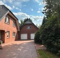Einfamilienhaus mit 13000 qm Grundstück und eigener Wald - Surwold