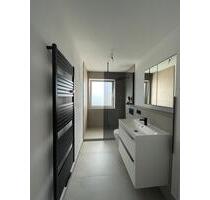 2 Zimmer Wohnung - Einbauküche - Balkon - neu renoviert - 61 qm - Ergolding