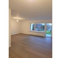 *Anfragestopp* – Reihenhaus mit Süd-Terrasse, Garten & Garage - Wilhelmshaven Aldenburg