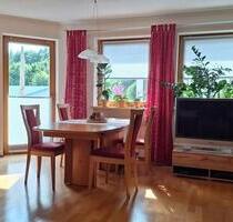 Helle 3-Zimmer-Wohnung mit Balkon, Keller & Carport - Abensberg