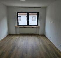 Frisch renovierte 3,5-Zimmer Wohnung in 74080 Heilbronn