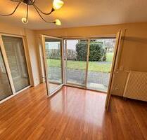 Helle 4-Zimmer-Wohnung mit Einbauküche und Tiefgaragenstellplatz - Schorndorf