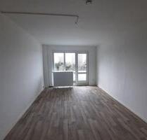 2-Raum-Wohnung mit Einbauküche - 300,00 EUR Kaltmiete, ca.  33,32 m² in Dessau-Roßlau (PLZ: 06844)