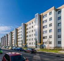 Hoch hinaus - 3-Raum-Wohnung mit Aufzug! - Dresden Prohlis