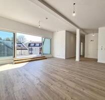 Das Einfamilienhaus im Mehrfamilienhaus! 5-Zimmer-Wohnung, Dachterrasse, 2 Bäder und vieles mehr! - Berlin Mitte