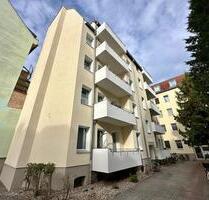 Helle und großzügige Dachgeschoss-Wohnung mit Balkon und Terrasse - Brandenburg an der Havel Bahnhofsvorstadt