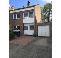Familienfreundliches Reihenendhaus mit Garten und Garage - Warendorf