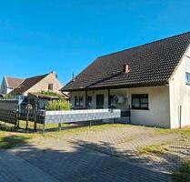 Zwei Häuser ein Grundstück - 225.000,00 EUR Kaufpreis, in Ducherow (PLZ: 17398)
