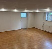Wohnung zu Vermieten - 920,00 EUR Kaltmiete, ca.  70,00 m² in Ergoldsbach (PLZ: 84061) Langenhettenbach
