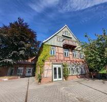 Repräsentativer Firmensitz mit Elbblick 236qm - Lauenburg/Elbe