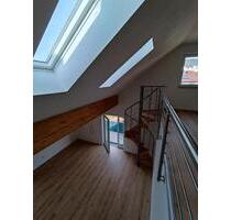 Moderne, barrierefreie Wohnung mit EBK und Balkonen in NEW - Windischeschenbach