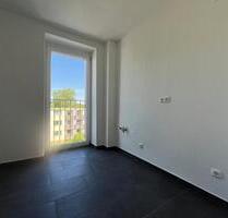 Die helle 3-Zimmer-Wohnung mit ca. 70 m² Wohnfläche besticht durch eine durchdachte Raumaufteilung und ein modernes Wohnambiente. Das tagesbelichtete Badezimmer ist mit einer zeitgemäßen Dusche... - Wuppertal Gemarkung Vohwinkel