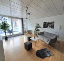 Großzügiges möbliertes Doppelzimmer mit eigenem Balkon mit WG-Anb - Heidenheim an der Brenz Aufhausen