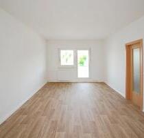 Schöne 2-Raumwohnung mit vollverglastem Balkon - Eisleben (Lutherstadt)