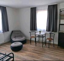 ZIMMERvermietung (WG) - 500,00 EUR Kaltmiete, in Pfullingen (PLZ: 72793)