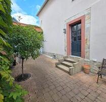 Haus zur Miete, 5 Zi.+Kü+2 Bäder, Mitte Flörsheim, Mainnähe - Flörsheim am Main