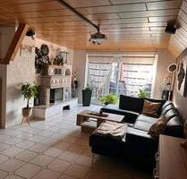 Großzügige 5 Zimmer-Wohnung in Rolfsbüttel - Hillerse