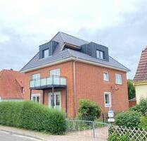 Individuelle 3,5-Zimmer-Dachgeschosswohnung mit Loggia in Syke