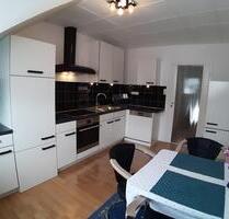Helle, ruhige, möblierte u. voll ausgestattete 2-Zimmerwohnung - Frankfurt am Main Nord-West