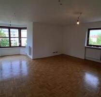 Schöne, helle Stadtwohnung in ruhiger, zentraler Lage; 3 Zimmer - Landshut Landshut-West