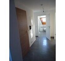 Schöne helle Dachwohnung - 750,00 EUR Kaltmiete, ca.  60,00 m² in Neulußheim (PLZ: 68809)