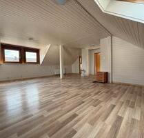 53qm 1-Zimmer DG Wohnung - 850,00 EUR Kaltmiete, in Bietigheim-Bissingen (PLZ: 74321)