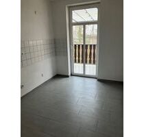 Gemütliche 2 Zimmer-DG-Wohnung mit Balkon - Ostvorstadt! - Plauen Altstadt